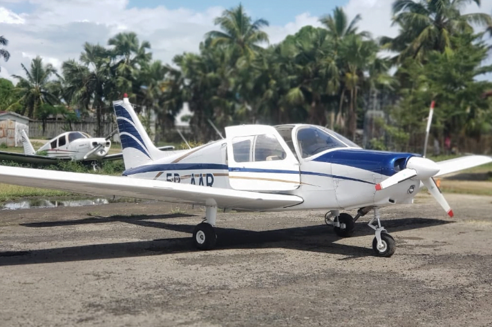 first solo disaster piper pa 28 loses wings in flight